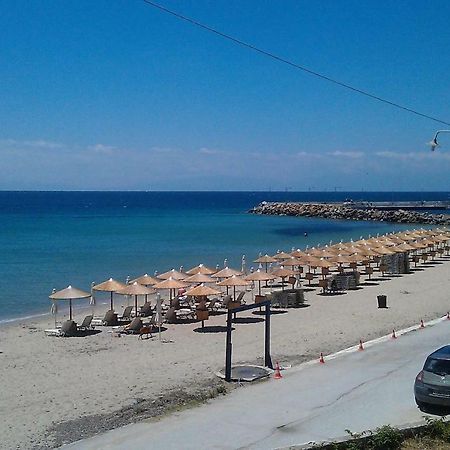 Apartment 60M From Sea! Nea Kallikrateia Екстериор снимка