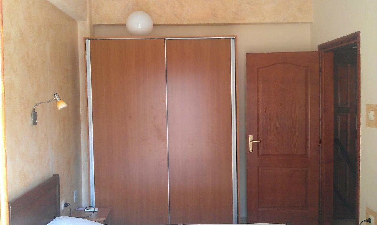 Apartment 60M From Sea! Nea Kallikrateia Екстериор снимка